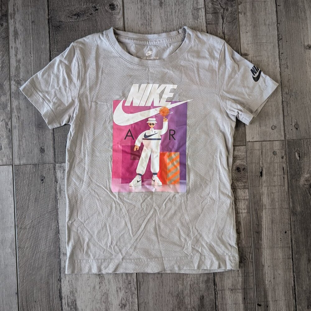 Nike, Basketball Guy Graphic Tee, Sz M
